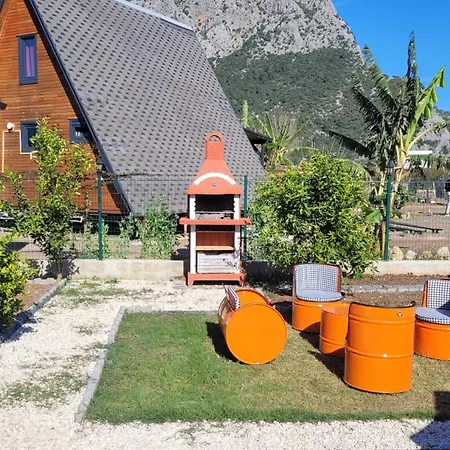 Uenlue Ev Adrasan Kumluca